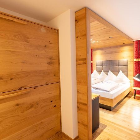נוי-אולם Hotel Hirsch מראה חיצוני תמונה