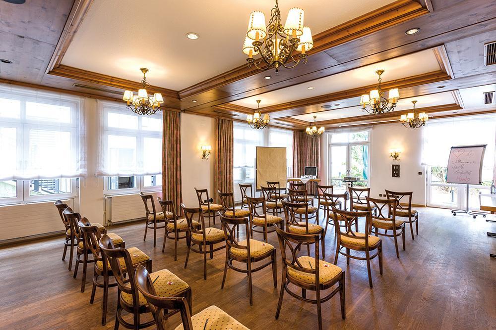 נוי-אולם Hotel Hirsch מראה חיצוני תמונה